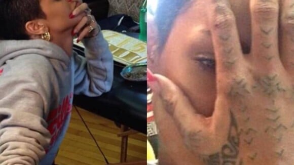 Rihanna faz tatuagem maori com técnica que utiliza talhadeira e bastão