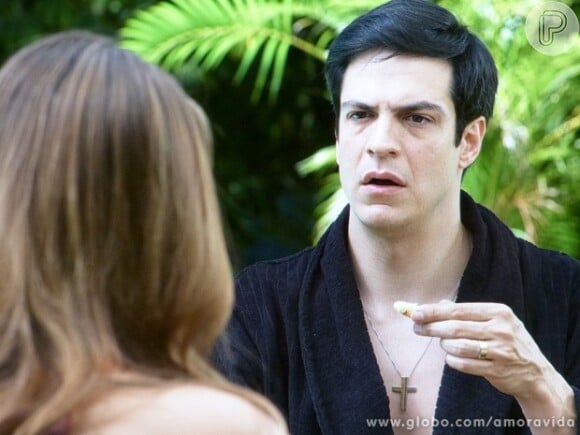Após saber da verdade, Paloma (Paolla Oliveira) estapeia Félix (Mateus Solano) e diz que o odeia, em 'Amor à Vida'