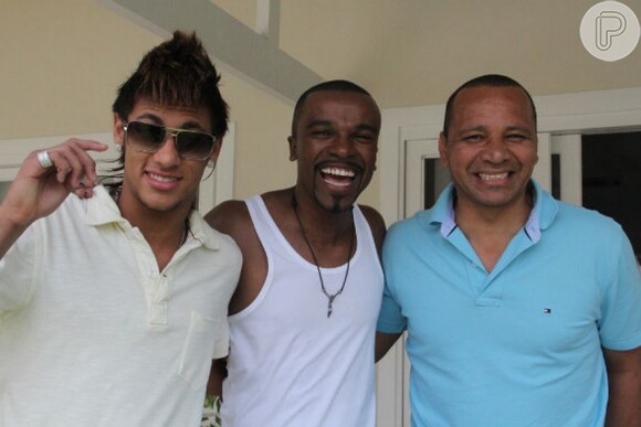 A empresa NR Sports, criada pela família de Neymar, está cuidando da negociação de compra de parte dos direitos do grupo SPC