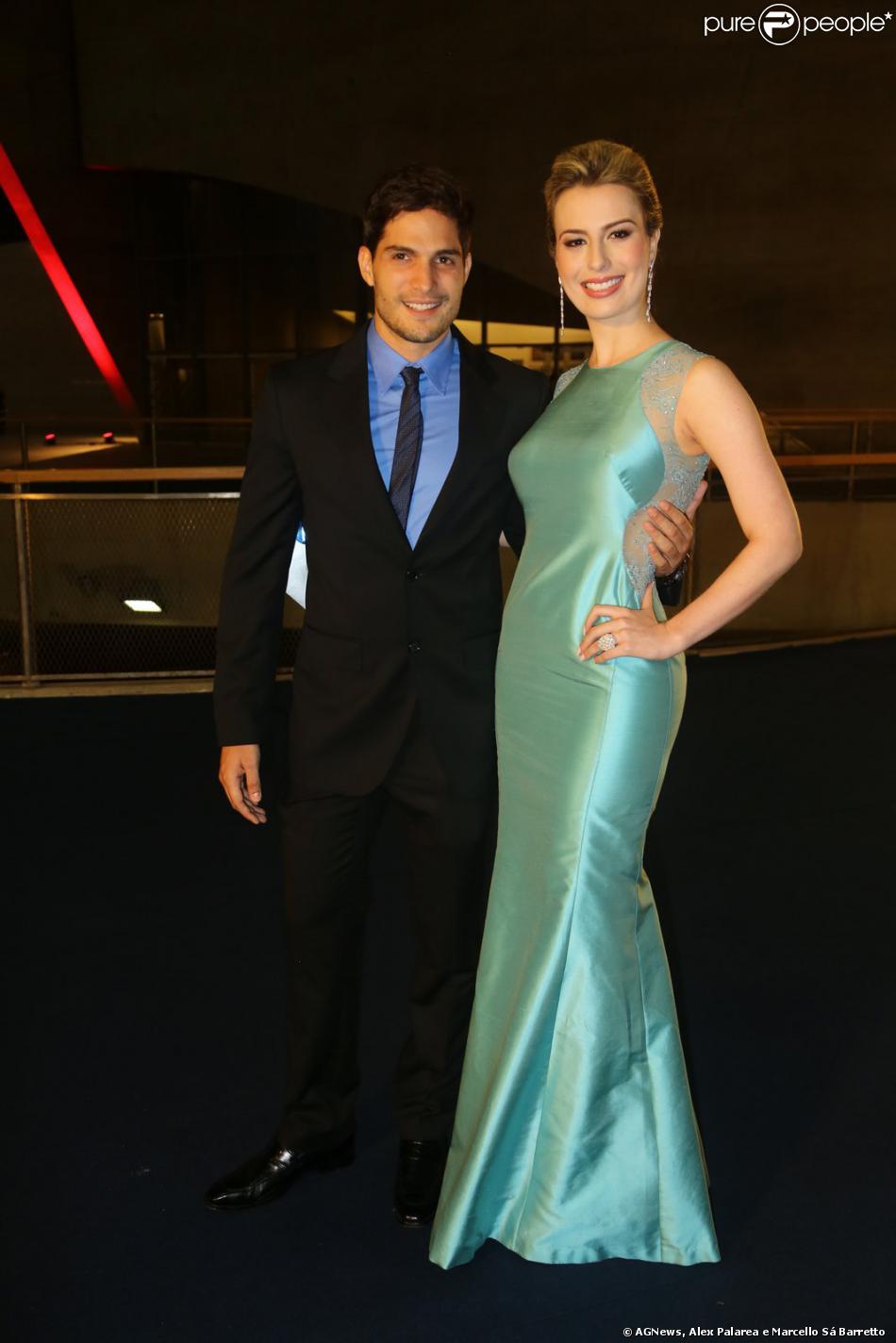 Vanessa Gerbelli na gravação de especial de final de ano de Roberto Carlos na TV Globo
