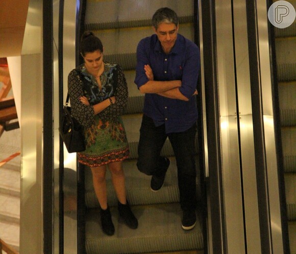 William Bonner e sua filha Beatriz passearam no shopping Village Mall, no Rio de Janeiro, neste domingo, 4 de setembro de 2016