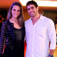 Juliano Laham faz planos com a namorada, Juliana Paiva: 'Casar, morar junto'