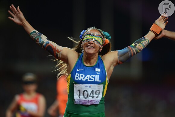 A velocista Terezinha Guilhermina é uma das principais atletas do time do Brasil na Paralimpíada Rio 2016