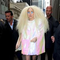 Lady Gaga diz que usar drogas a faz esquecer a fama e voltar à adolescência