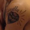 Neymar escreveu 'sorella', que significa 'irmã' em italiano ao lado da tatuagem