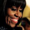 Michelle Obama faz convite polêmico para sua festa de 50 anos: 'Comam antes de vir'