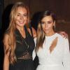 Lindsay Lohan e Kim Kardashian posaram juntas em um evento em Miami, em dezembro 