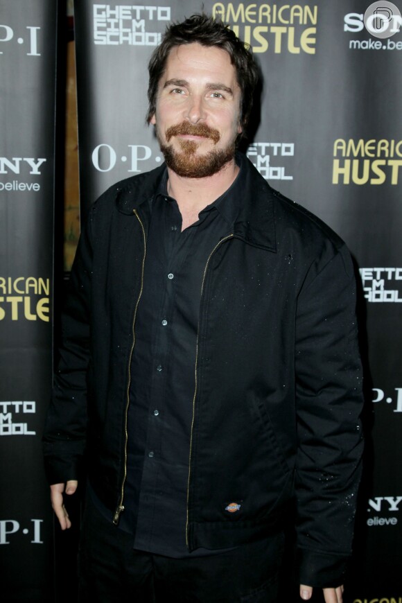 Christian Bale concorre na categoria Melhor Ator de Comédia ou Musical pelo filme 'Trapaça'. Para o longa, ele precisou engordar 19kg e ainda não conseguiu perder o peso