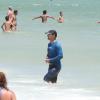 Floriano Peixoto exibiu passou a tarde na praia da Barra da Tijuca, Zona Oeste do Rio de Janeiro, com a família