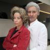 André Gonçalves e a mulher, Danielle Winits, aparecem caracterizados com 65 anos no clipe 'Desaparecidos'