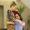 André Gonçalves elegeu cena preferida com a mulher no clipe 'Desaparecidos': 'Gostei de muito de ter feito a cena com a Dani grávida'