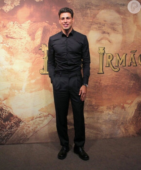 Cauã Reymond e Bárbara Evans se evitam em lançamento de 'Dois Irmãos': 'Só trabalhamos juntos'