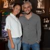Yanna Lavigne e o namorado, Bruno Gissoni, estão ansiosos para saber o sexo do primeiro filho