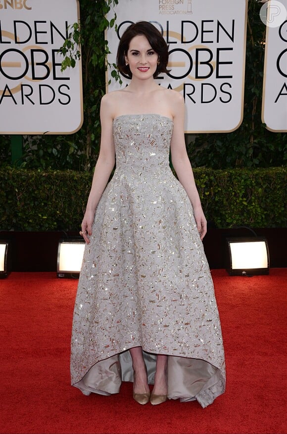 Michelle Dockery usou um vestido da grife Oscar De La Renta no Globo de Ouro 2014