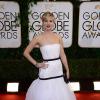 Jennifer Lawrence usou um vestido da grife Dior no Globo de Ouro 2014