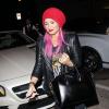 Demi Lovato pinta o cabelo de rosa para sua nova turnê 'The Neon Lights Tour'