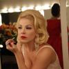 Atualmente, Samara interpreta Marilyn Monroe na peça 'Orgulhosa Demais, Frágil Demais'