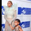 Beyoncé já é mãe de Blue Ivy, de 4 anos, fruto da relação da cantora com o astro Jay-Z