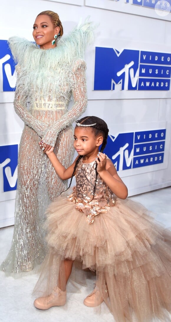 Beyoncé já é mãe de Blue Ivy, de 4 anos, fruto da relação da cantora com o astro Jay-Z