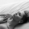 Miley Cyrus posa de topless para ensaio da revista 'W Magazine', em 11 de fevereiro de 2014