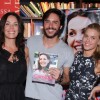 Ricardo Tozzi e Carolina Dieckmann prestigiam noite de autógrafos do livro de culinária de Carolina Ferraz no Rio