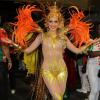 Monique Alfradique desfila como musa da Grande Rio neste domingo, 2 de março de 2014