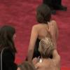 Como na edição do ano passado, Jennifer Lawrence tropeçou mais um vez no Oscar