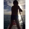 Nas férias, Angélica e Luciano Huck tiraram dias de descanso com as crianças na praia e registraram os meninos praticando stand up paddle