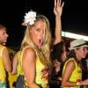 Adriane Galisteu dançou o 'Lepo Lepo' no Carnaval de Florianópolis (SC)