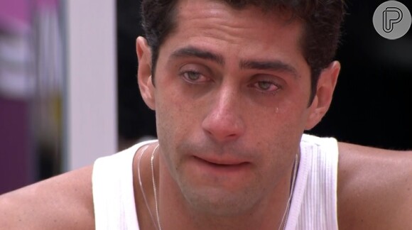 Marcelo se sente injustiçado após as acusações de Cássio e chora: 'Não merecia'
