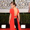 Emma Watson brilhou do tapete vermelho do Globo de Ouro
