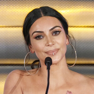 Kim Kardashian tem os cuidados normais e a doadora da barriga está proibida de beber, fumar e usar drogas