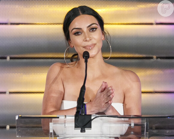 Kim Kardashian tem os cuidados normais e a doadora da barriga está proibida de beber, fumar e usar drogas