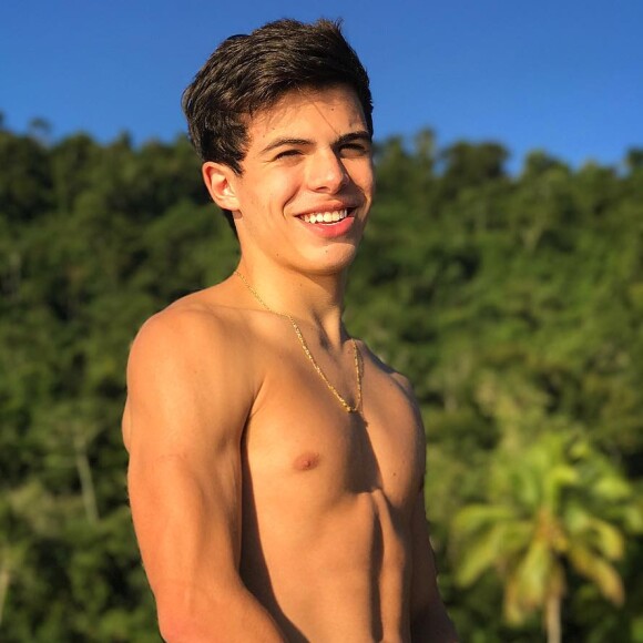 Larissa Manoela voltou recentemente de uma viagem com Thomaz Costa de Paraty, no litoral da Costa Verde do Rio de Janeiro