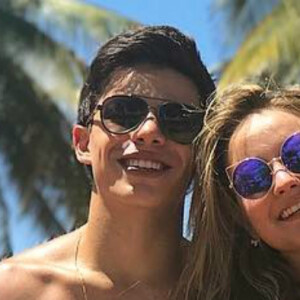 Larissa Manoela e Thomaz Costa se reaproximaram após fim do namoro da atriz com João Guilherme Ávila