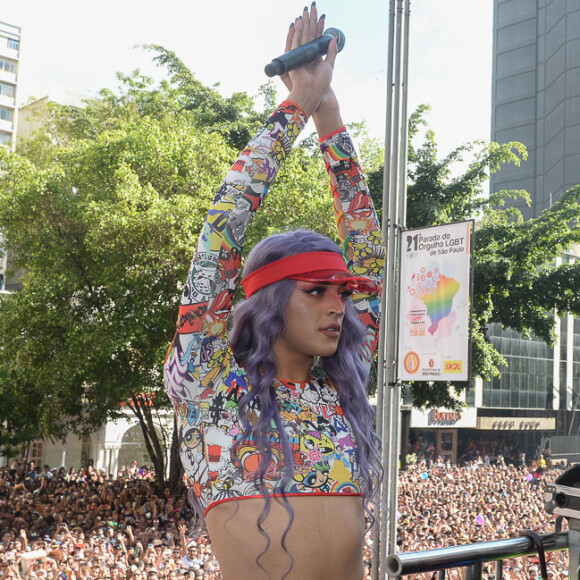 Pabllo Vittar foi destaque na Parada LGBT, em São Paulo