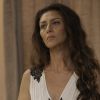 Irene (Débora Falabella) exige que Eugênio (Dan Stulbach) conte quem é sua amante, após descobrir que está sendo traída, na novela 'A Força do Querer'