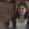 Keyla (Gabriela Medvedovski) volta a procurar Deco (Pablo Morais) e troca e-mails com o rapaz, na novela 'Malhação - Viva a Diferença'