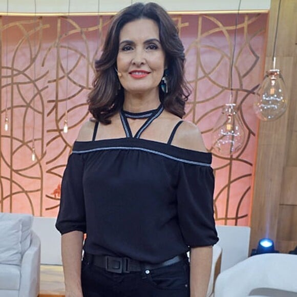 Fátima Bernardes analisou sua fase solteira para a revista 'Canal Extra', do jornal 'Extra' deste domingo, 25 de junho de 2017: 'Vivo um momento de paz comigo mesma'