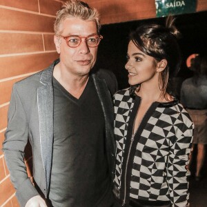 Fabio Assunção estava em Arcoverde, Pernambuco, para divulgar o documentário 'Samba de Coco', feito em parceria com Pally Siqueira, sua namorada