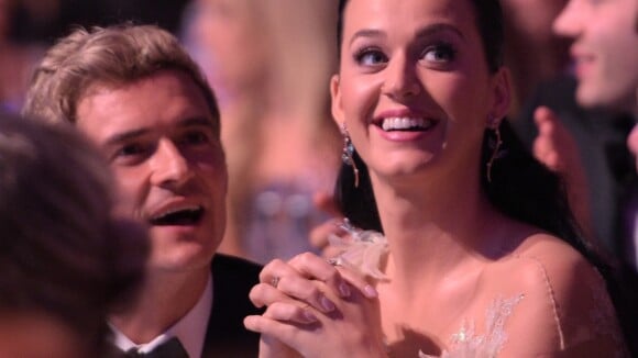Katy Perry lembra flagra de Orlando Bloom nu: 'Perguntou se queria ficar também'