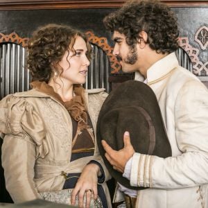 Leopoldina (Letícia Colin) diz para Dom Pedro (Caio Castro) , no capítulo que vai ao ar quarta-feira, dia 05 de julho de 2017, na novela 'Novo Mundo'