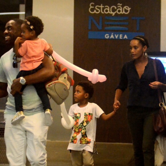 Taís Araújo é mãe de João Vicente, de 6 anos, e o outro antes de dar à luz Maria Antônia, de 2