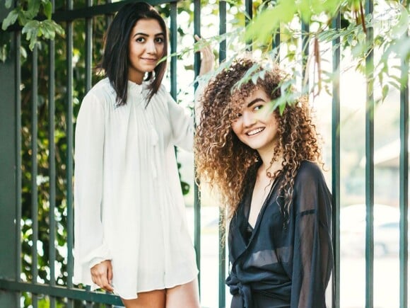 Ana Clara Caetano e Vitória Falcão, do duo Anavitória, são naturais de Tocantins e lançaram o seu primeiro EP em 2015
