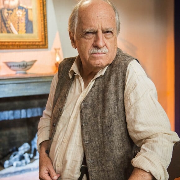 'Tiram seu celular, suas joias, seu carro. O que a gente já vai fazer?', questionou Ary Fontoura