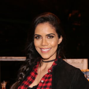 Daniela Albuquerque marcou presença no aniversário da apresentadora Sônia Abrão, em São Paulo, na noite de sexta-feira, 30 de junho de 2017