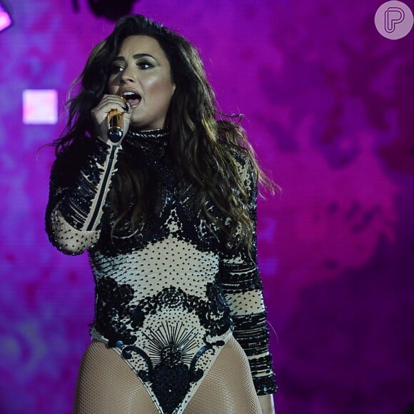 Demi Lovato fez a alegria dos fãs no primeiro dia de Villa Mix Goiânia 2017