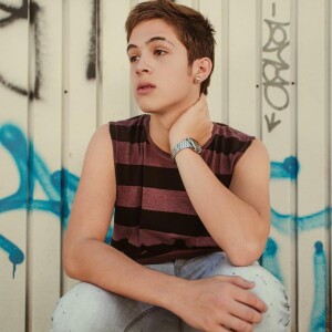 João Guilherme Ávila perdeu uma aposta para Flavia Pavanelli e precisou postar a mentira em seu Stories