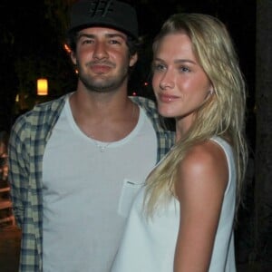 Fiorella Mattheis anunciou que o fim do namoro foi de comum acordo