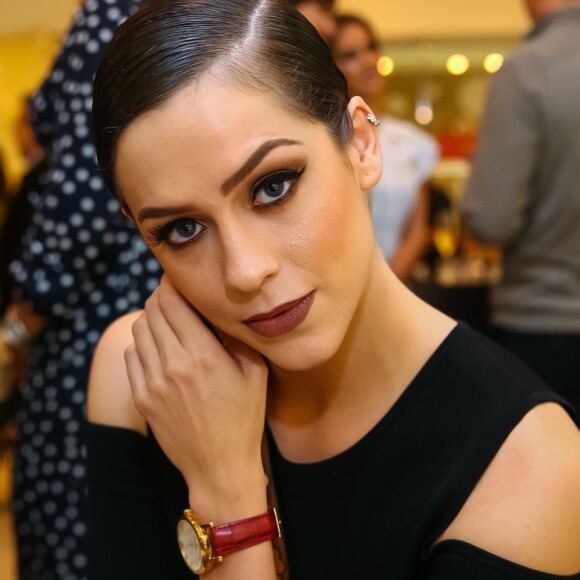 Sophia Abrahão tem se inspirado em Bruno Mars para a nova fase de sua carreira